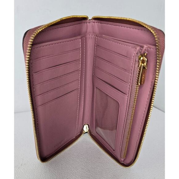 Coach Medium ID Zip Around Wallet Pink/Rose Pebble Leather - Picture 6 of 9